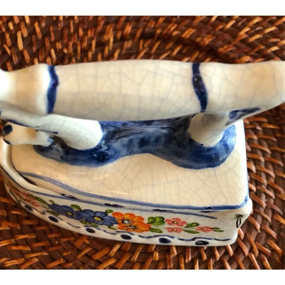VINTAGE - 🎉HP x 2🎉 Unique Decorative Porcelain Jewelry/Trinket BoxFrench Country